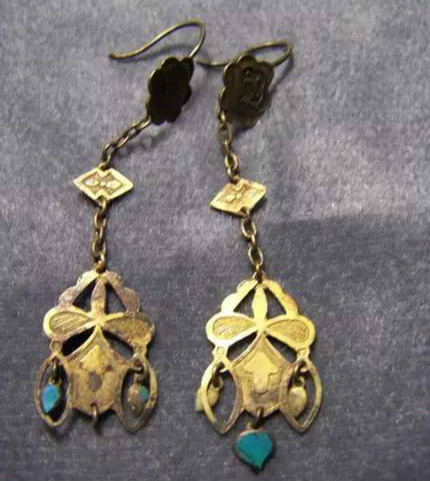 简述耳饰的发展史