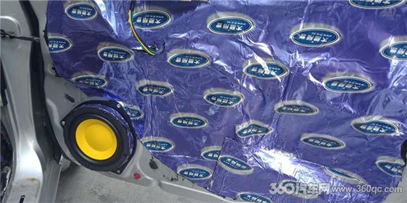 丰田花冠顶级音响改装,丰田花冠升级四个音响