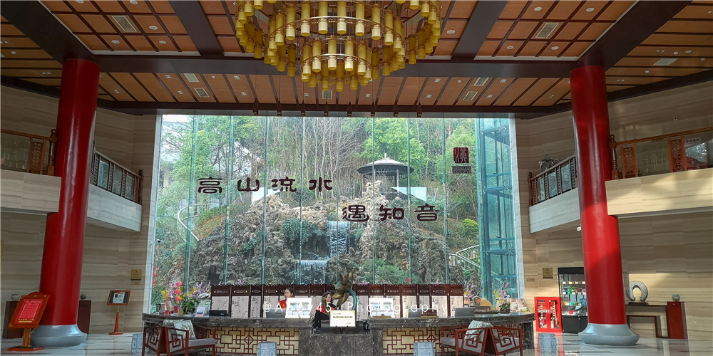 武汉旅行不止武大樱花，江汉平原第一峰堪称世外桃源宝藏旅行地