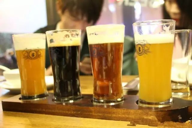 从早晨起来吃到晚上视频,合肥步行街早上吃啥