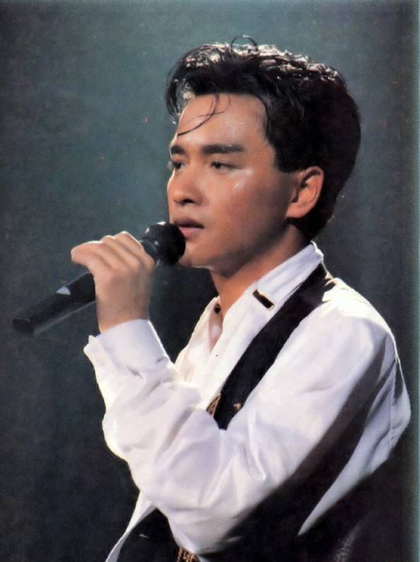 轰动香港乐坛的一首金曲,哪首歌奠定了香港乐坛的巅峰