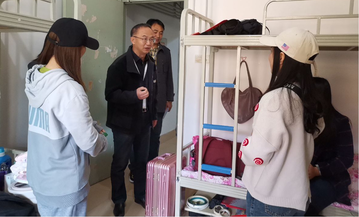 西城迎新,从“心”开始——西南科技大学城市学院迎新工作纪实