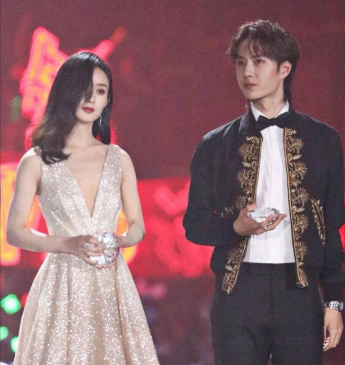 赵丽颖被抢资源,赵丽颖被别人抢资源