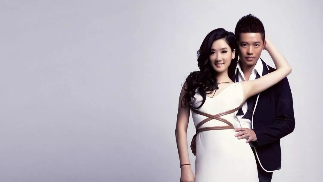 雅俗共赏才是真的爽！跟着凤凰传奇大声唱