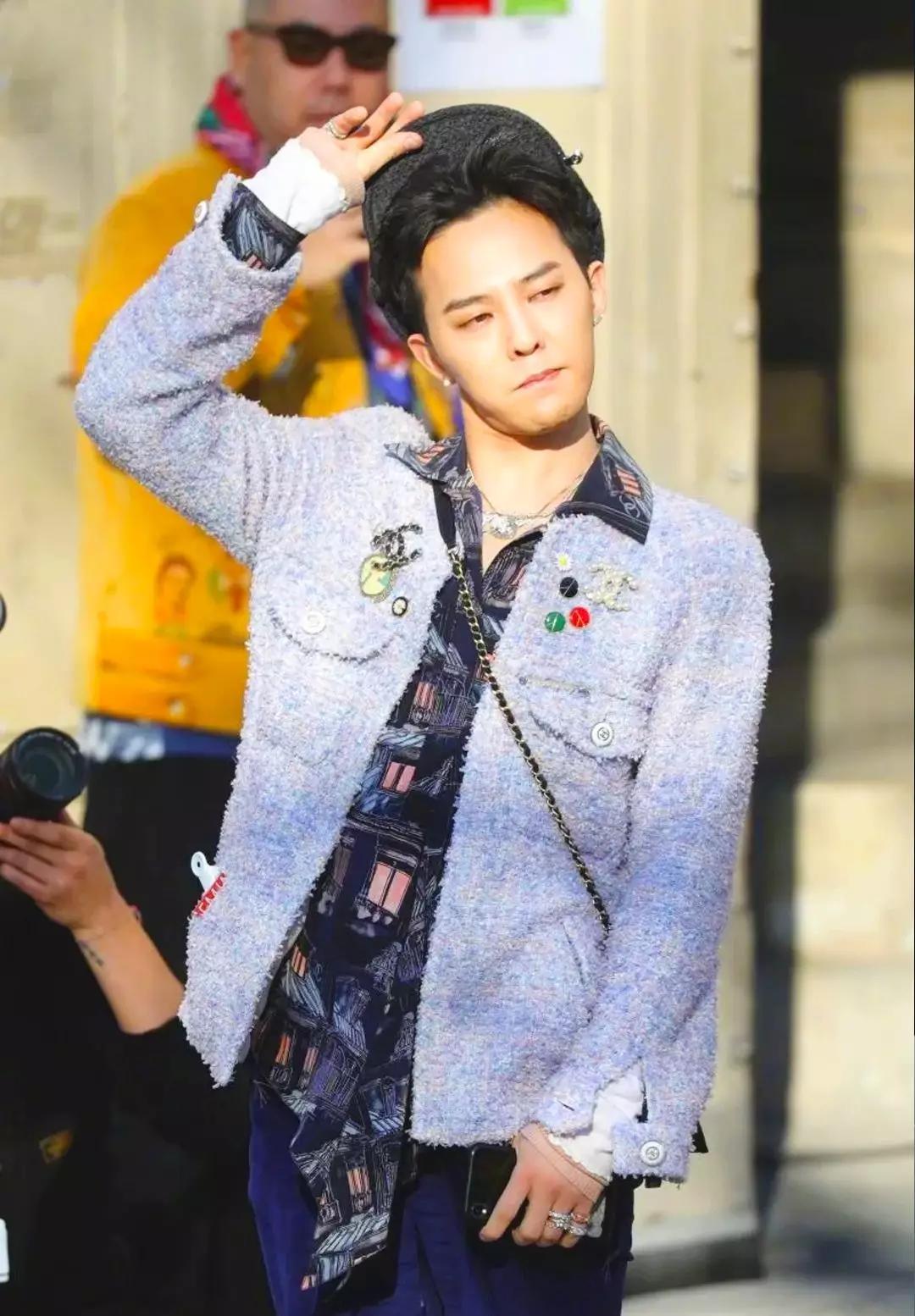 易烊千玺权志龙同款鞋,易烊千玺权志龙造型