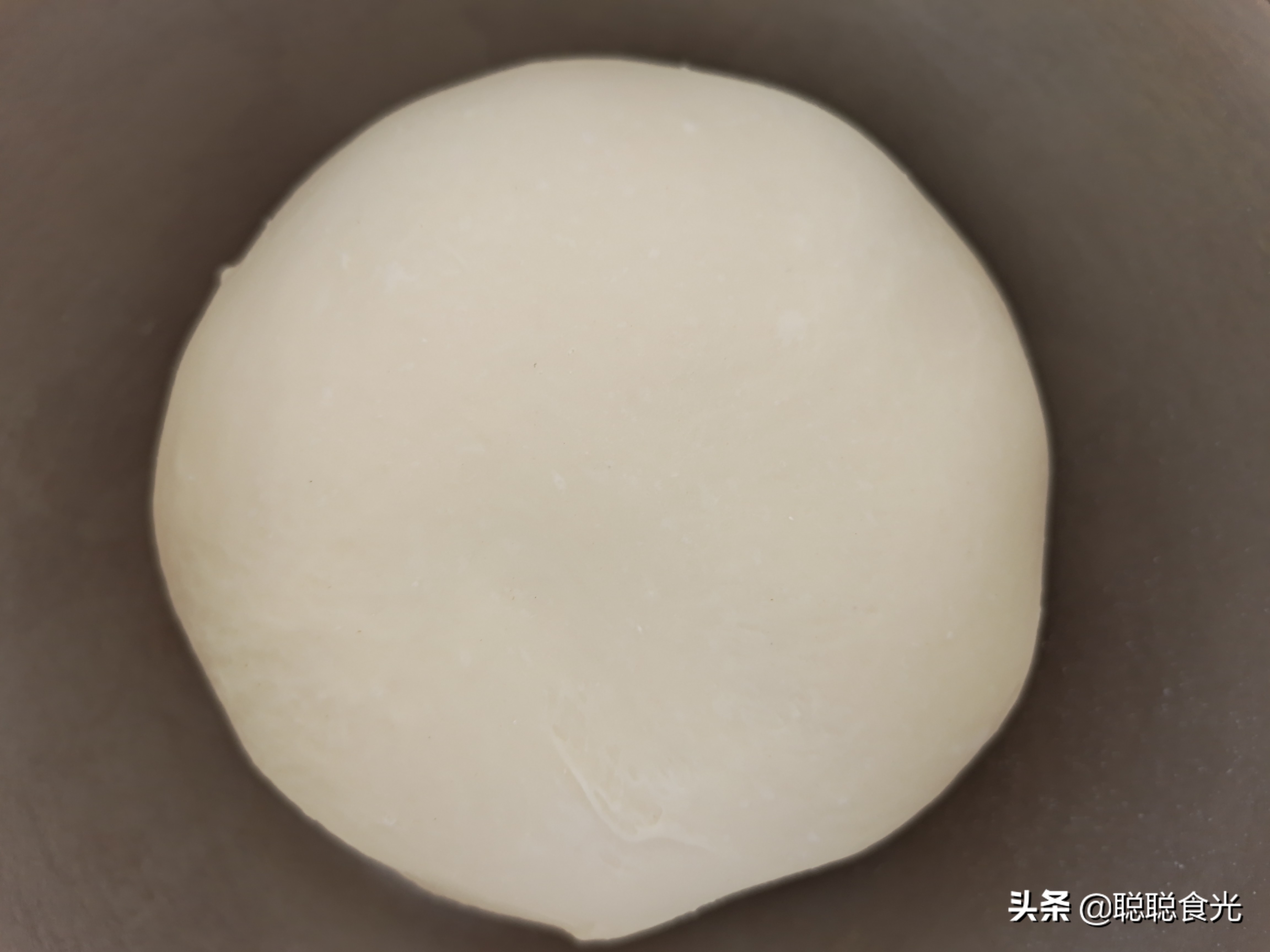 炸麻花可以用蜂蜜吗,过年小零食炸麻花做法