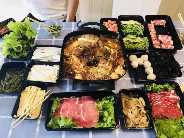 火锅店老板一年收入,重庆火锅老板投资300万