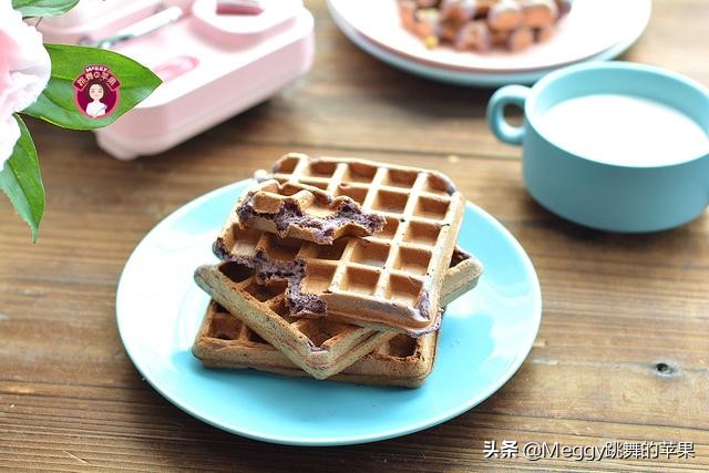 小型华夫饼机各种做法,小型华夫饼机做早餐
