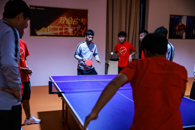 比肩梅罗的中国球员,比肩梅西的中国球员