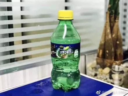 盘点山寨手机雷人开机画面,那些奇葩山寨