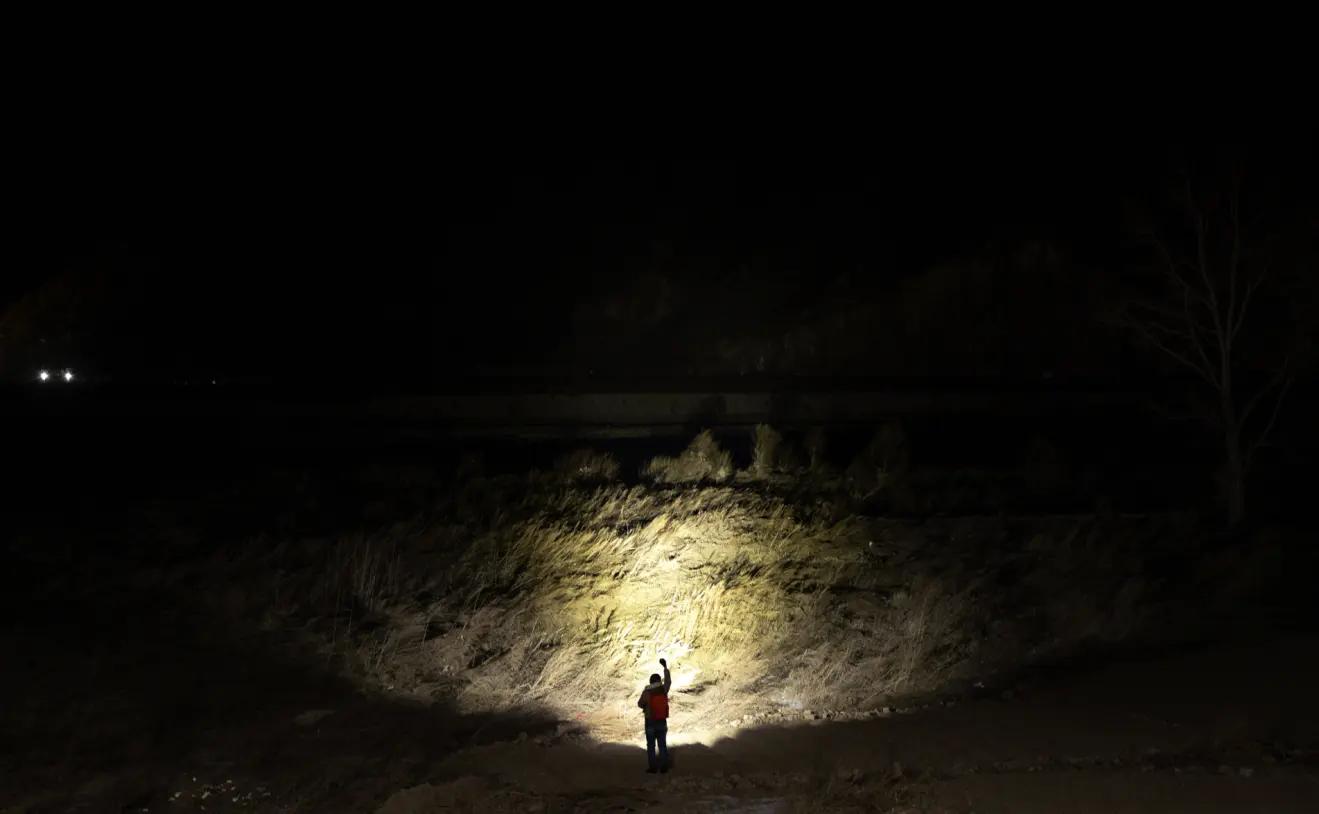 菲尼克斯lr50r原装有几个电池,菲尼克斯lr50r多少钱