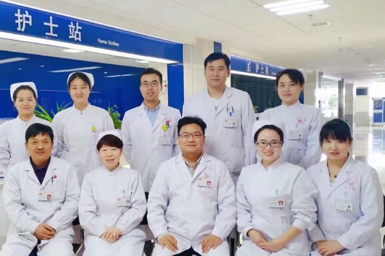 新区医院疼痛科：椎间孔镜除顽疾