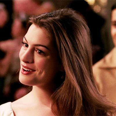 美国女明星安妮海瑟薇感情,安妮海瑟薇带孩子逛街状态