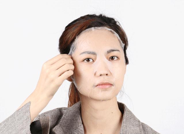 50岁冻龄妈妈有做医美吗,冻龄阿姨保养秘诀