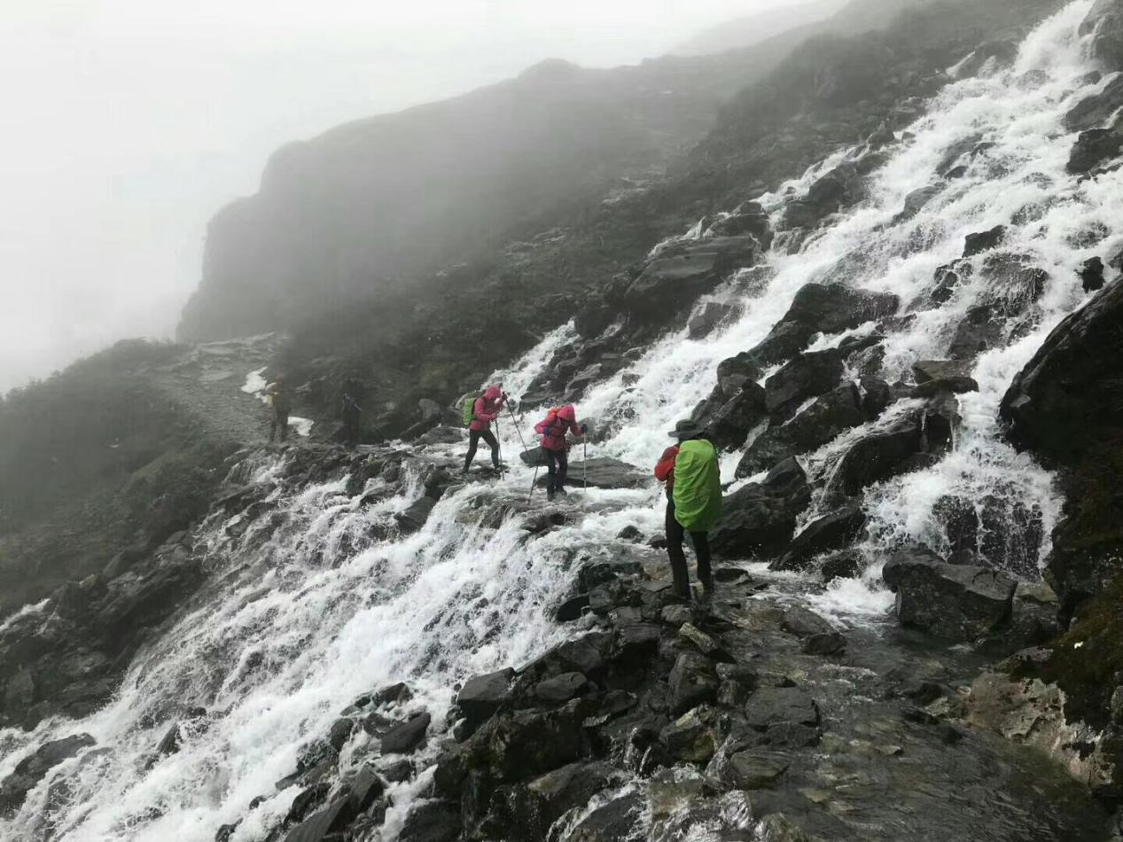 边防战士小知识,去西藏边防证是必要的吗
