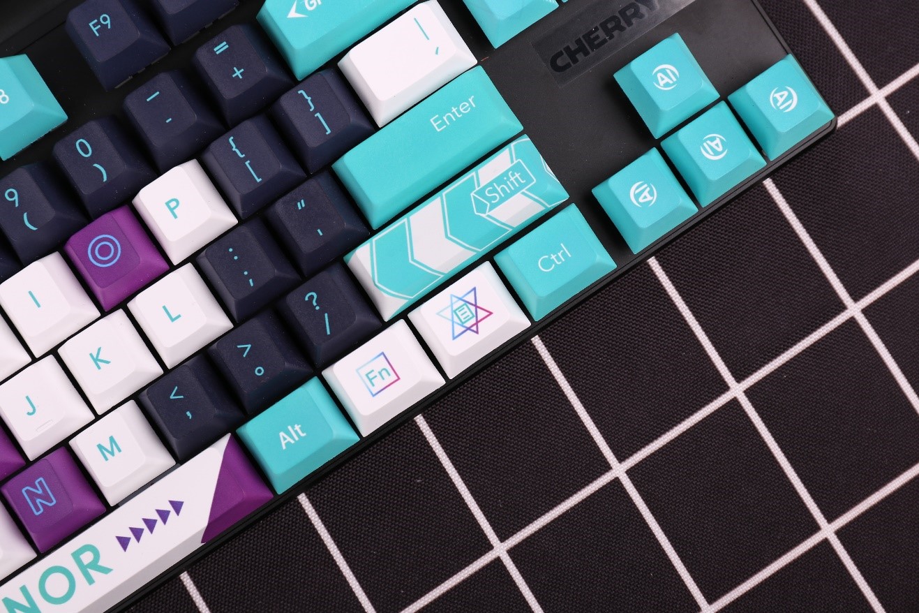 荣耀联名cherry推出电竞机械键盘,樱桃x荣耀联名键盘价格