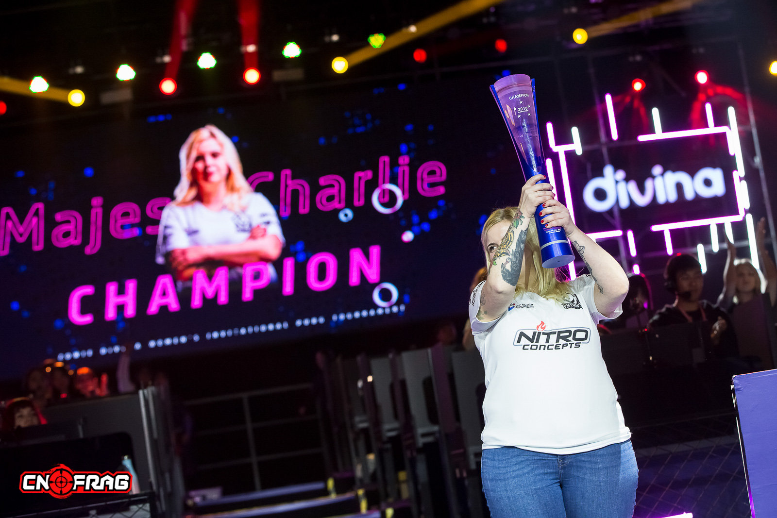 TheYearinPhotos-cnFrag2018年度电竞图片