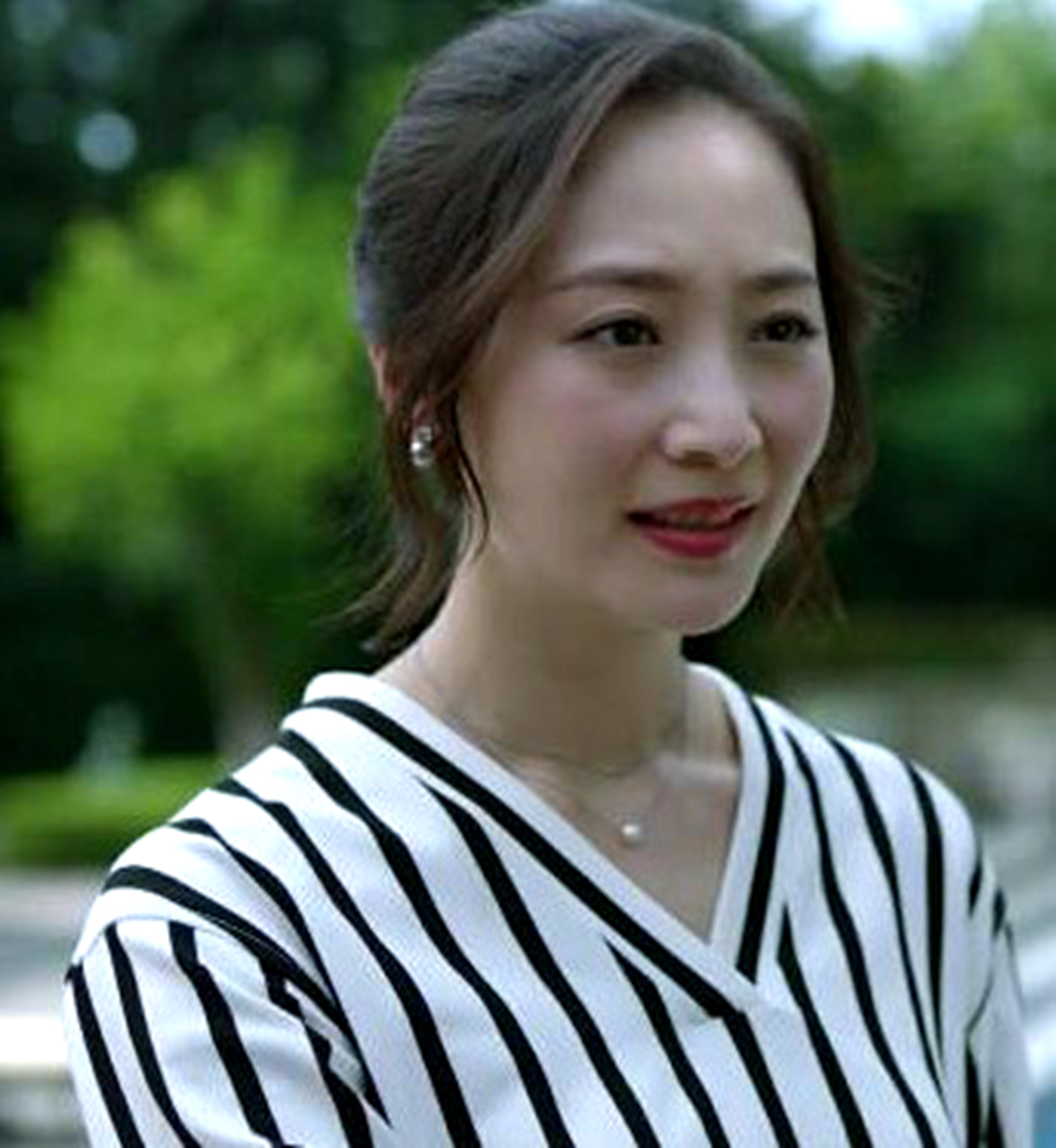 辛芷蕾耿直人设,辛芷蕾谈欲望和野心