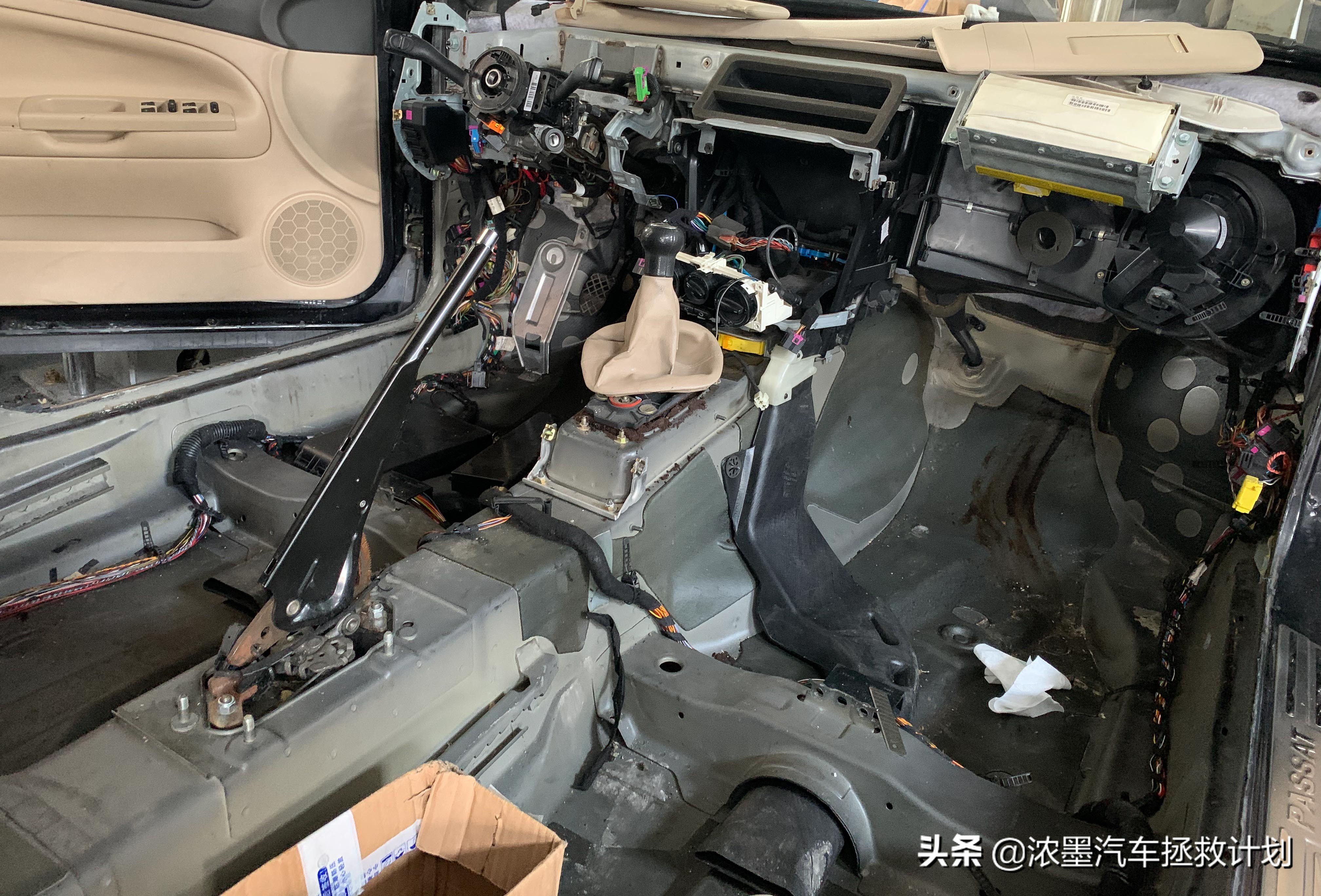 情怀老车帕萨特b5翻新,经典老车b5帕萨特翻新复活