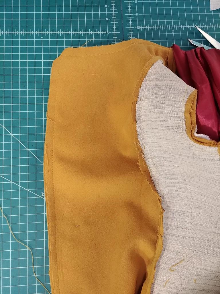 如何做双层外套,做双面呢服装小技巧