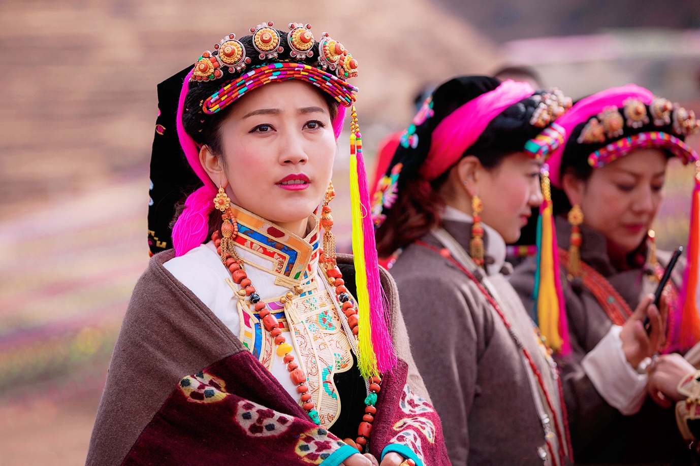 川藏线有必要带帐篷吗,川藏线上的白帐篷