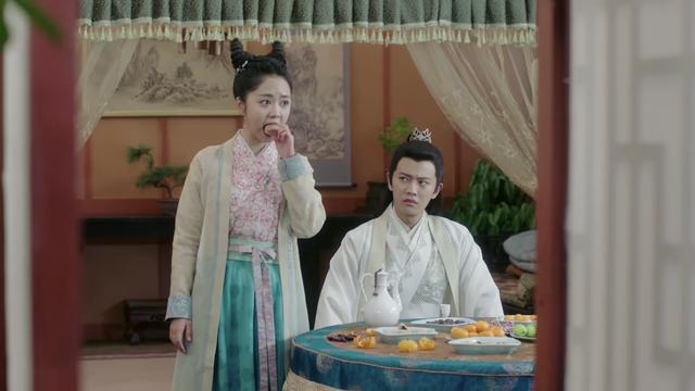 许光汉宋威龙视频通话模板,宋茜谭松韵任嘉伦李现千玺