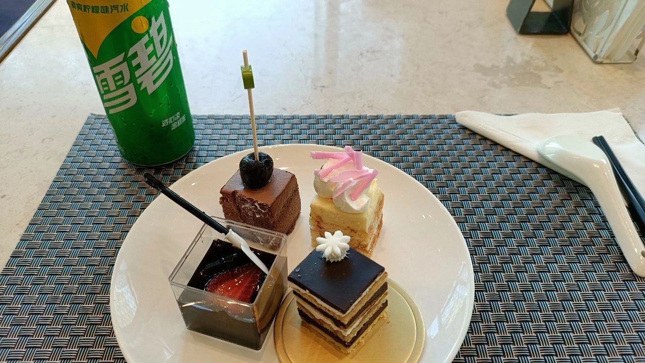 吃得最狼狈的一次自助餐,吃自助餐难吃怎么差评