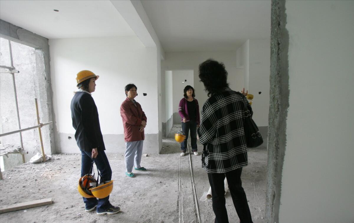 毛坯房和精装房哪个质量好,毛坯房还是精装房问题多