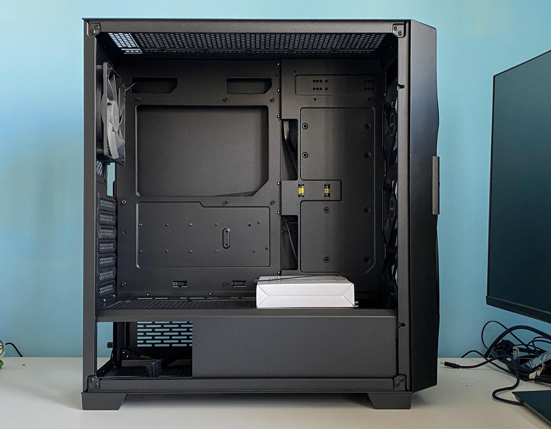 夏天高温电脑机箱如何散热,极寒天气电脑散热