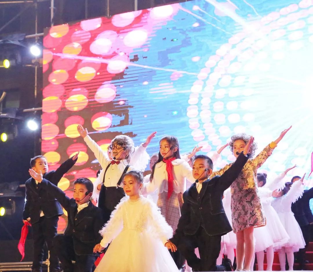 小学迎新晚会,小学生青春筑梦砥砺前行文艺汇演