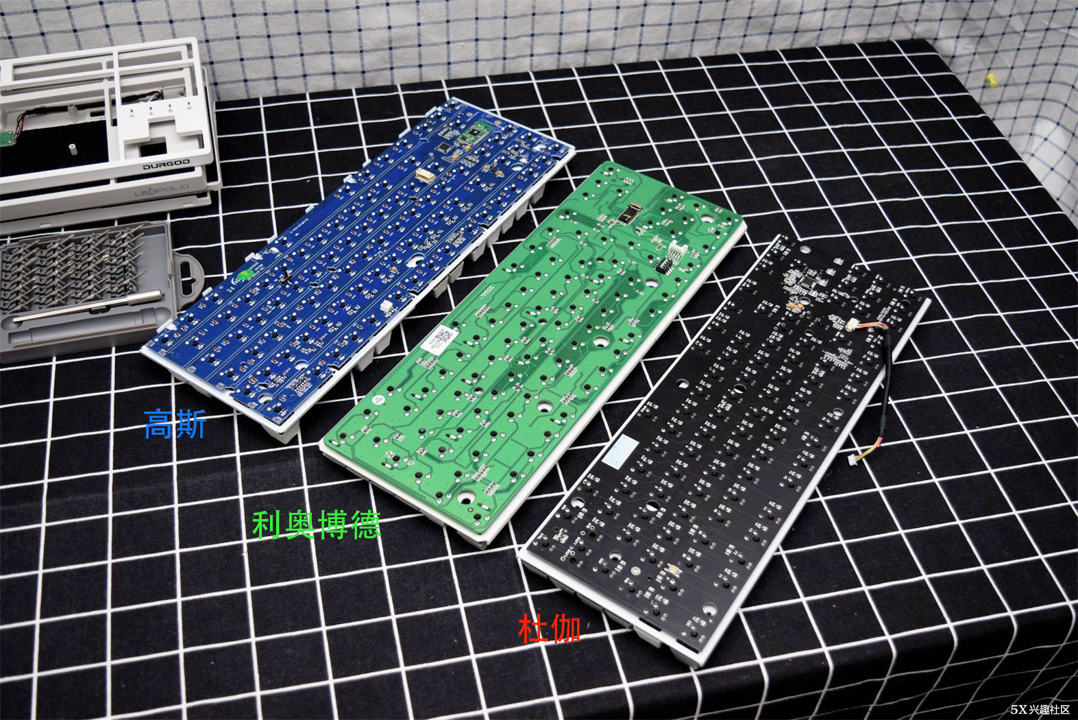 k870t键盘,黑爵k870t键盘怎么拆