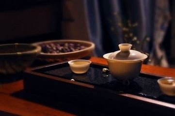 文章江湖就是人情世故,人情世故亦江湖美文