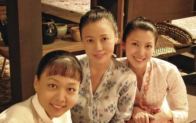 《小娘惹》惹争议?远在南洋的娘惹,凭啥还要遵守“三从四德”?