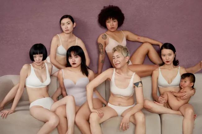 成人穿优衣库童装网红,优衣库童装试穿博主