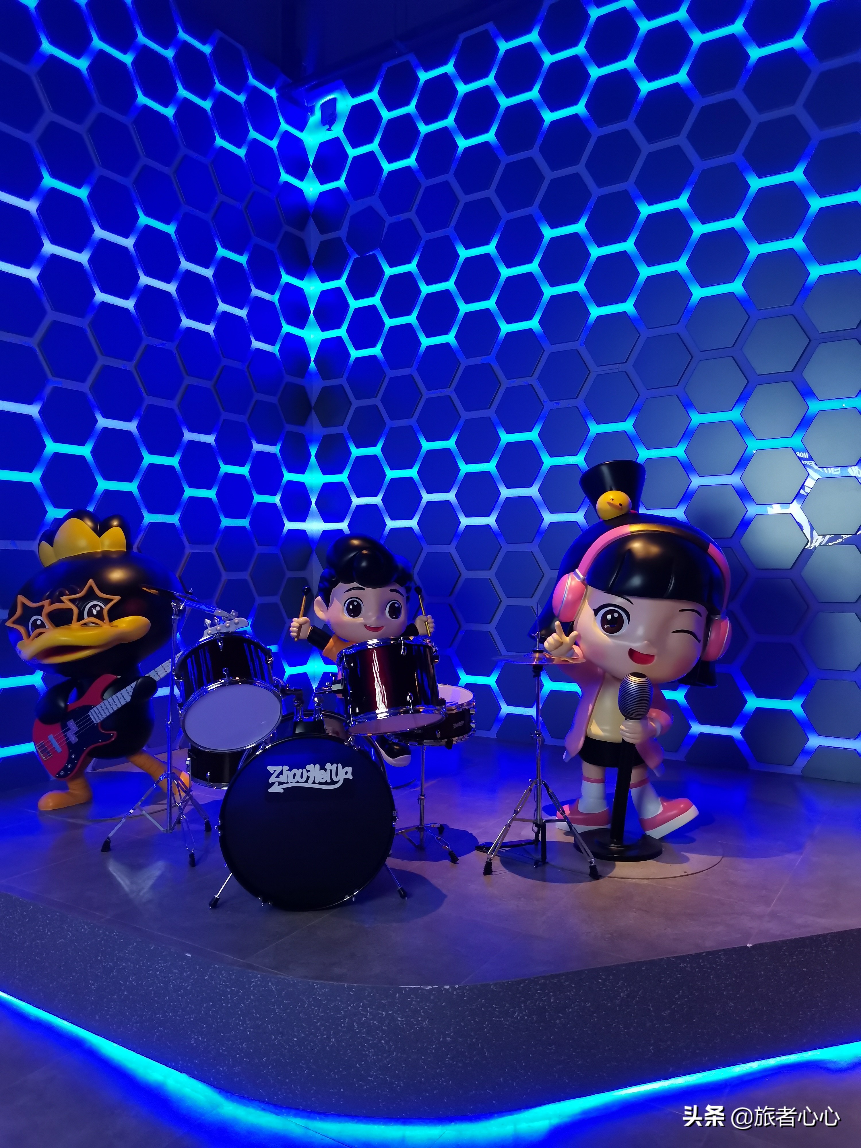 武汉迪士尼现场,武汉周黑鸭实拍