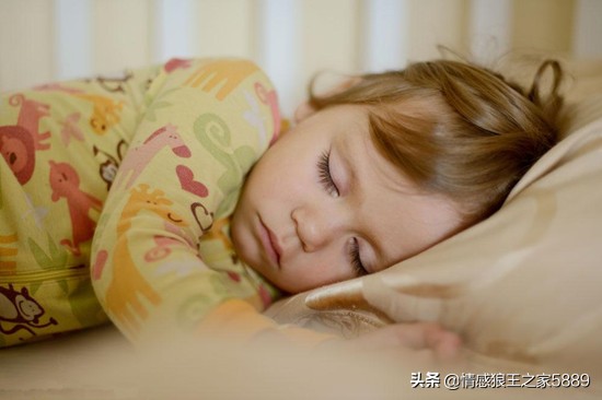 孩子说梦话是什么原因十岁,孩子说梦话时需要叫醒吗