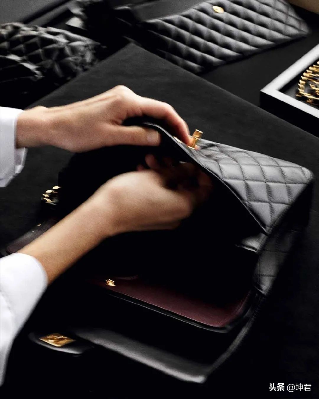 chanel香奈儿新款22bag,chanel香奈儿双c大logo大号机场包