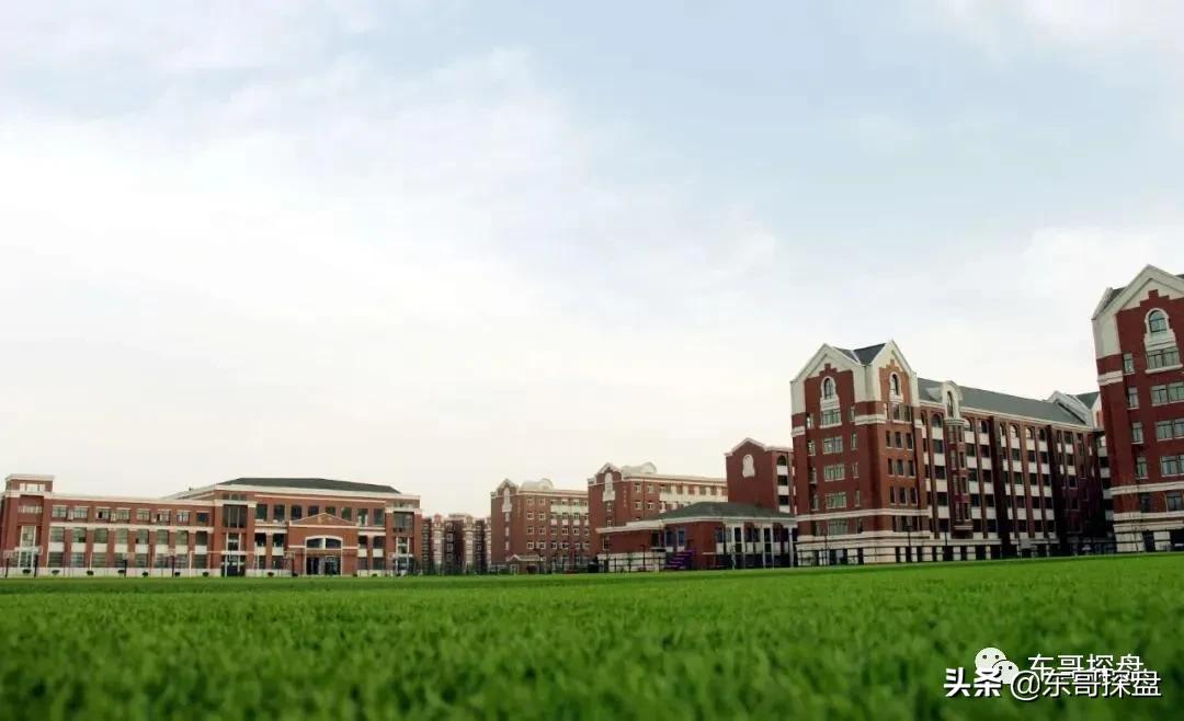 能在阳台观山望湖的地铁盘，有什么理由不拿下？