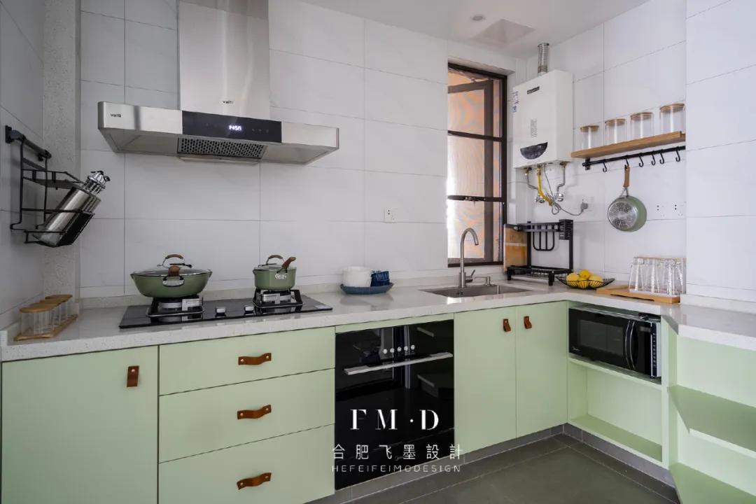 油烟机和集成灶哪个更好用更实用,油烟机跟集成灶到底哪个好