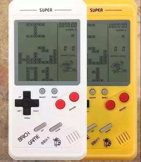 回忆杀！好想再通关一次“魂斗罗”，吃一次大大泡泡糖……