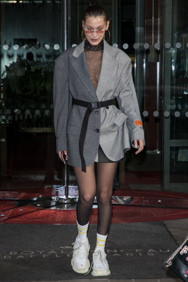 夏季潮老爹鞋穿搭,热门好穿又好搭的老爹鞋