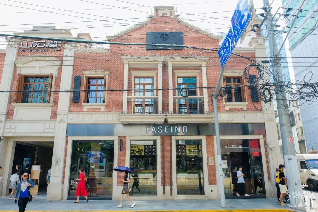 淮海路和南京西路哪个繁华,南京西路vs陆家嘴