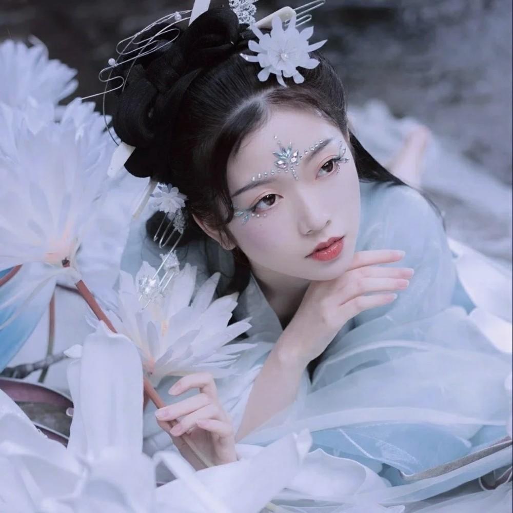 《盛宠娇妾：宠妾养成手册》可爱软糯小兔如何养成，宠着就好