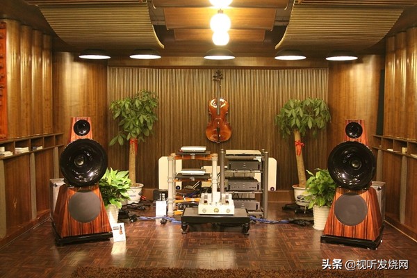 烧大V闲聊“波儿不卡”：威虹2019数码音源鉴赏会