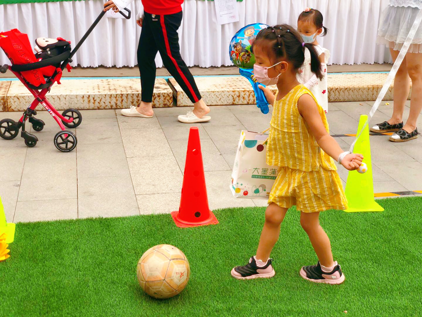 告别宅家“瘫痪”生活，玩转LOVEMORE市集