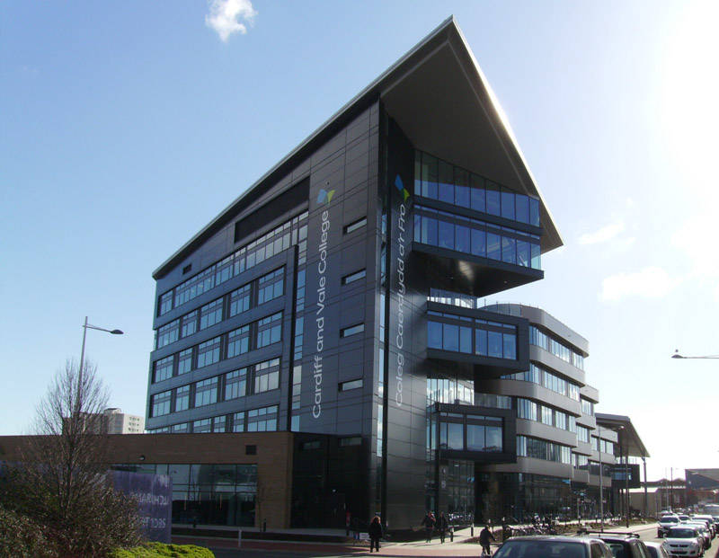 英国留学高中有哪些,去英国留学读高中一年多少钱