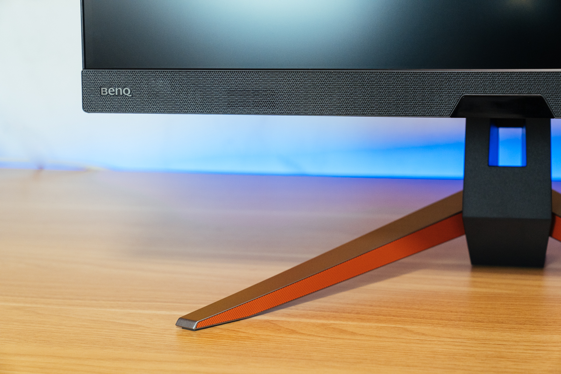 27寸游戏显示器游戏体验,27寸的4k游戏显示器