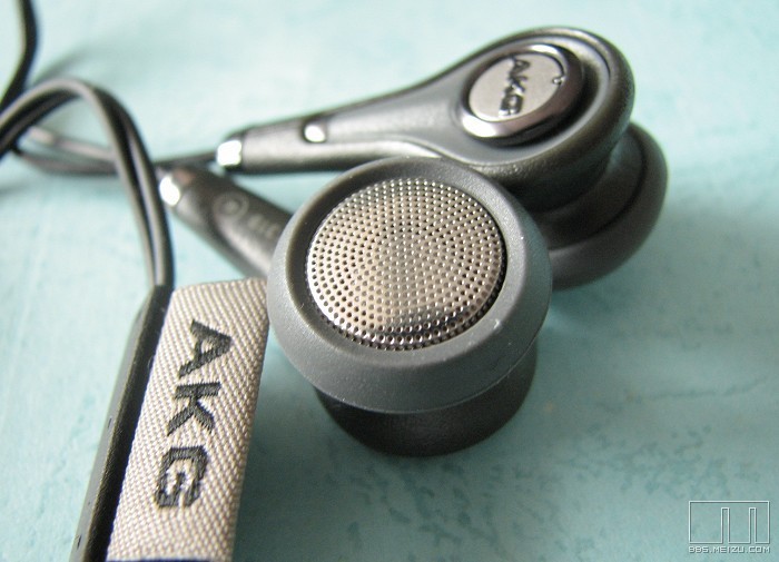 平头耳塞优缺点,平头耳塞式耳机越来越少