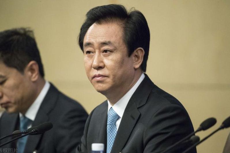 许家印回应恒大金服产品兑付风波,许家印承诺还债视频