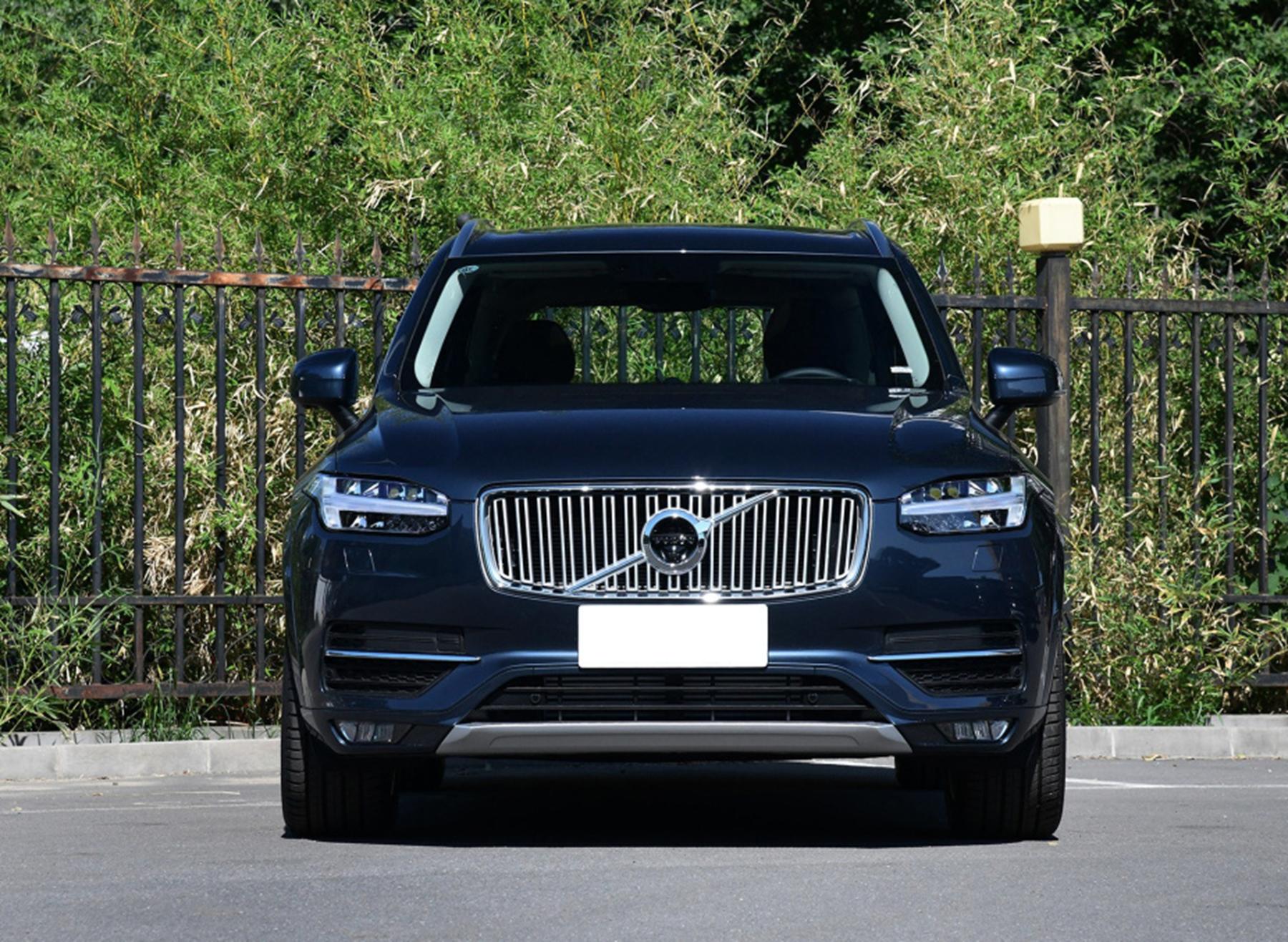 沃尔沃实习期试驾,美女试驾2022沃尔沃s90